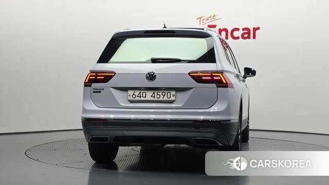 Volkswagen Tiguan Allspace id 4403380 из Кореи 14