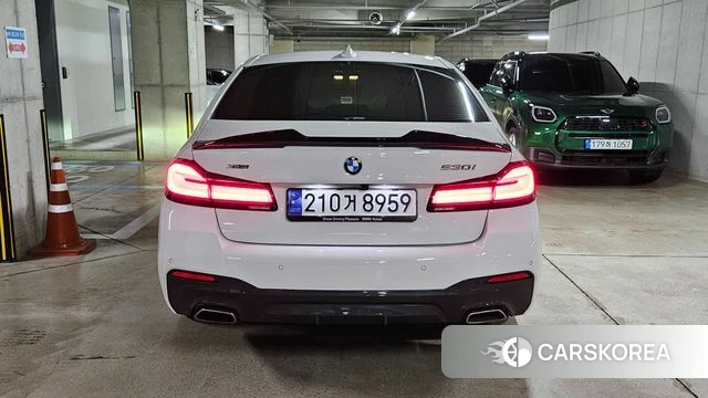 BMW 5 Series (G30) id 4887183 из Кореи 14
