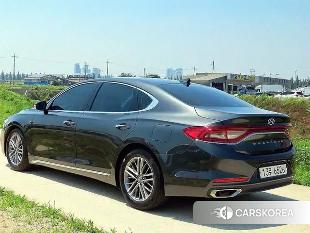 Hyundai Grandeur IG id 3055446 из Кореи 14