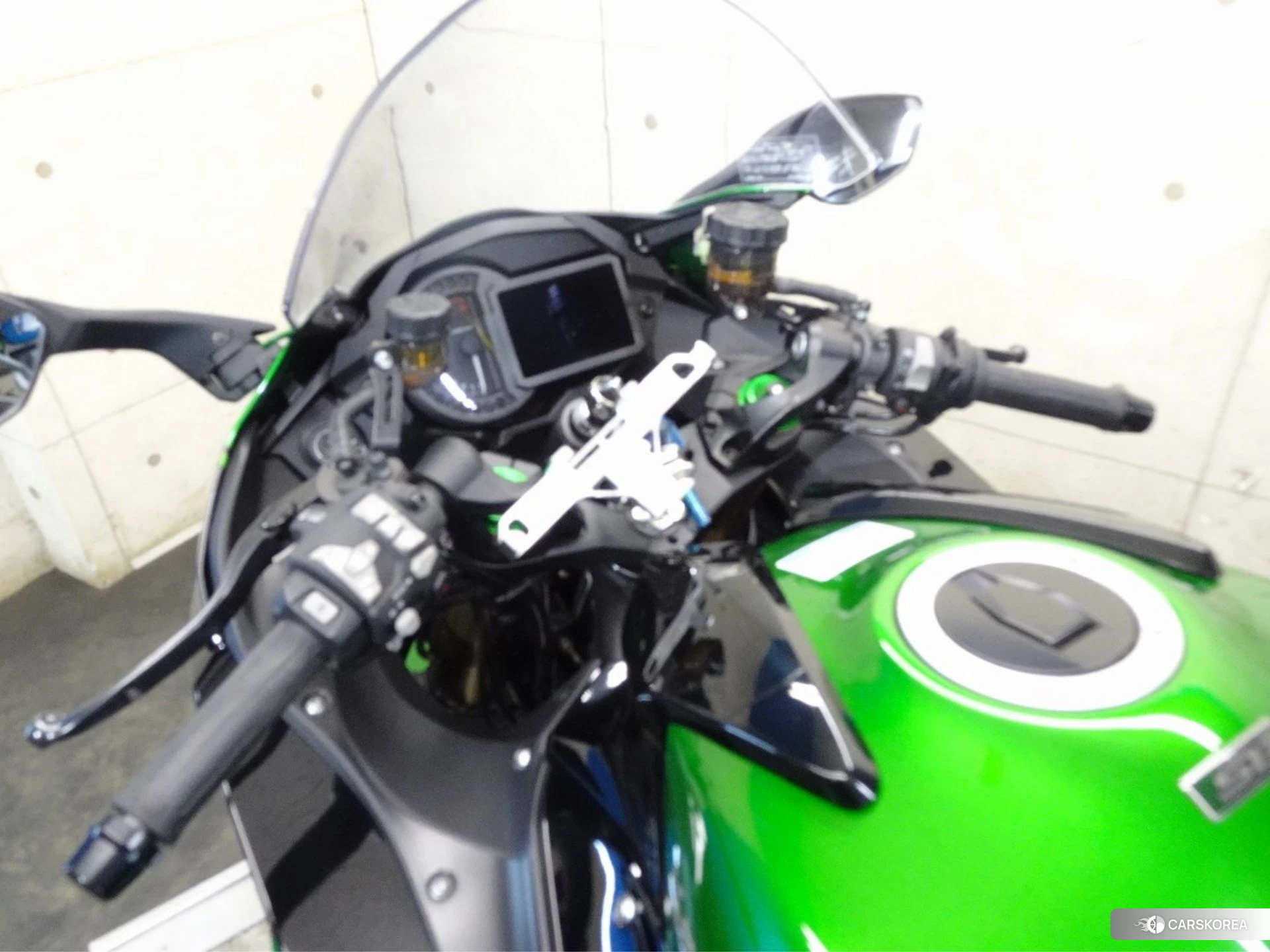 Kawasaki NINJA H2 SX SE id 4192763 из Японии 25