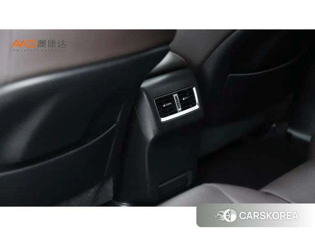 Lexus RX 2022 Серебристо-серый из Китая, фото 5