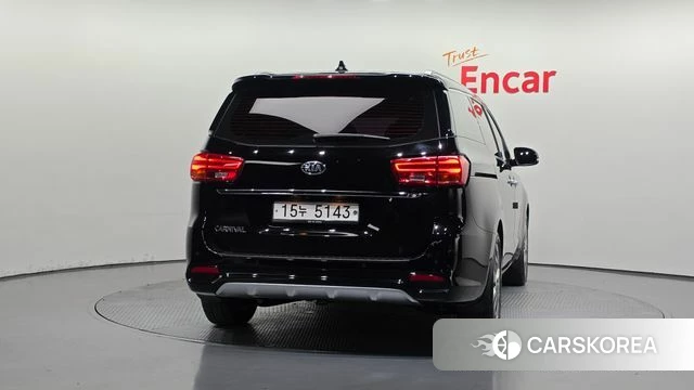 Kia The New Carnival id 4447604 из Кореи 14