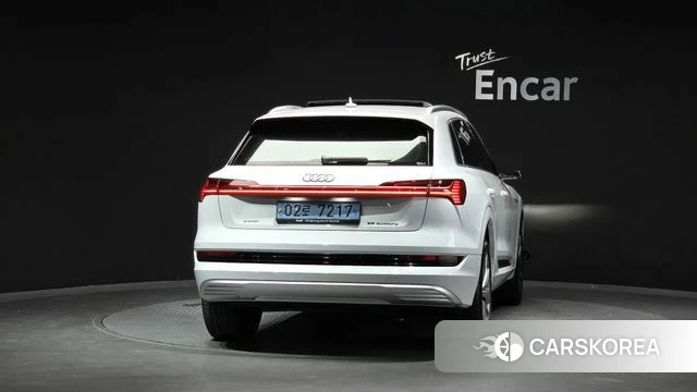 Audi e-Tron id 4741574 из Кореи 14
