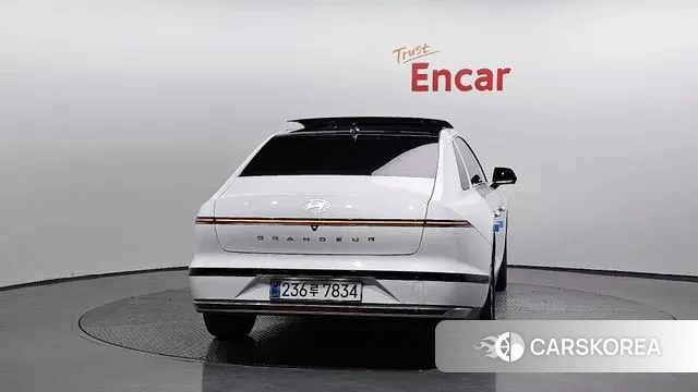 Hyundai Grandeur Hybrid (GN7) id 3310664 из Кореи 14