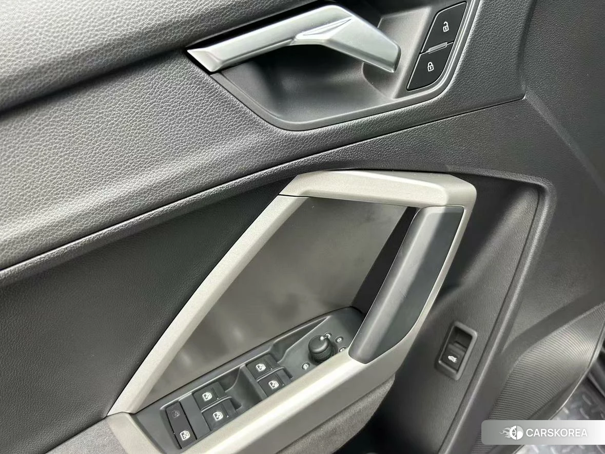 Audi Q3 id 4513451 из Китая 18