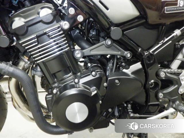 Engine photo