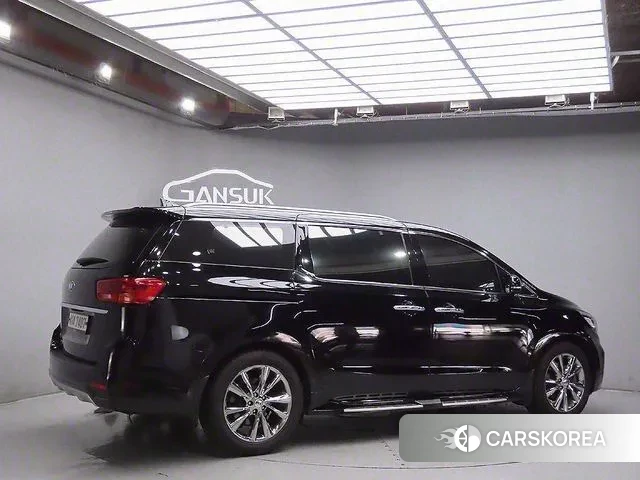 Kia The New Carnival id 3039418 из Кореи 14