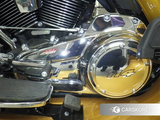 Engine photo