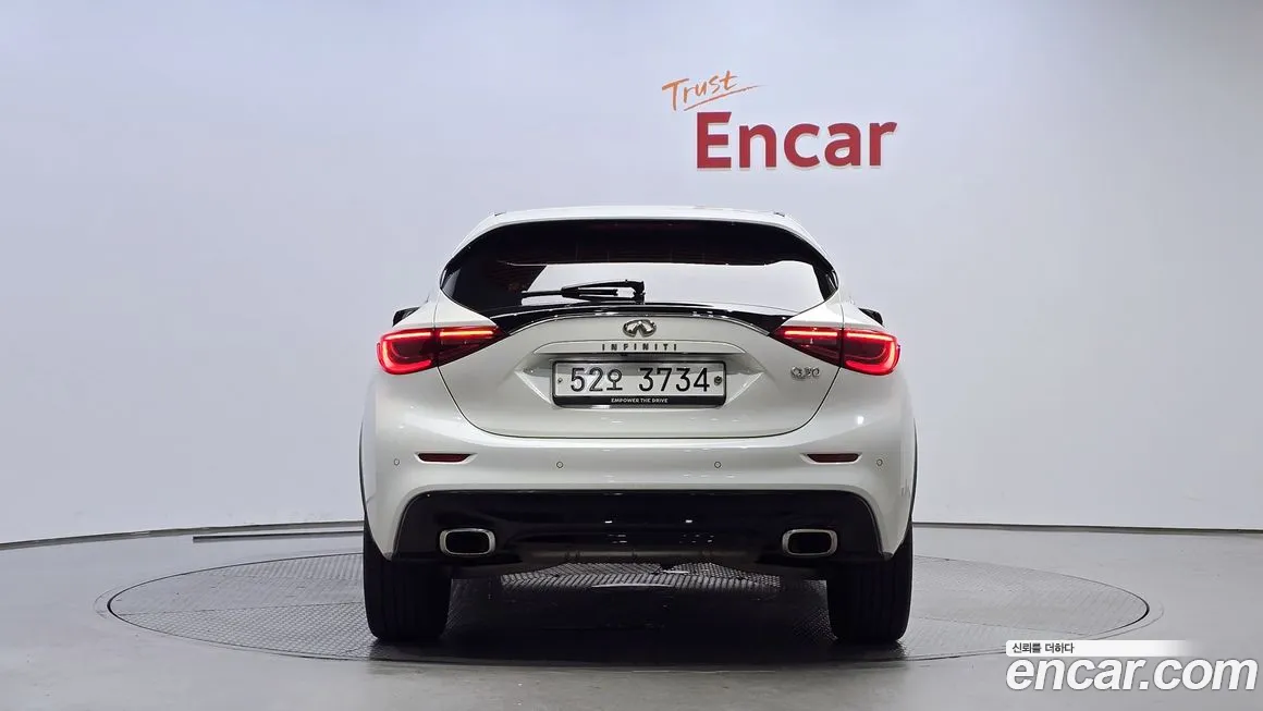 Infiniti Q30 id 2019181 из Кореи 14