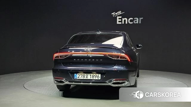 Hyundai The New Grandeur IG id 3923390 из Кореи 14