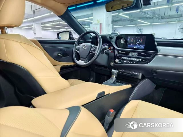 Lexus ES id 4220910 из Китая 16