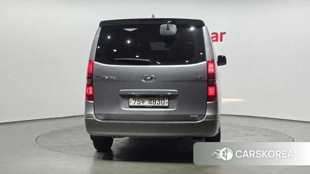 Hyundai The New Grand Starex id 3853170 из Кореи 14