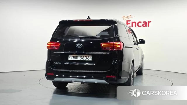 Kia The New Carnival id 4587173 из Кореи 14