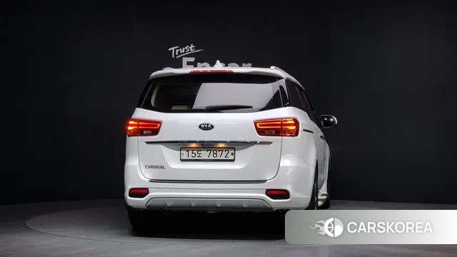 Kia The New Carnival id 3627148 из Кореи 14