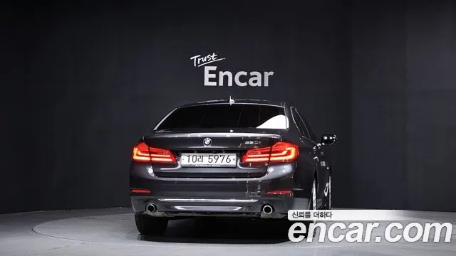 BMW 5 Series (G30) id 2956940 из Кореи 14