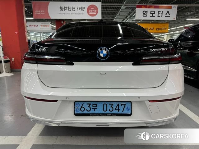 BMW i7 (G70) id 4834724 из Кореи 12