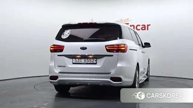 Kia The New Carnival id 3526158 из Кореи 14