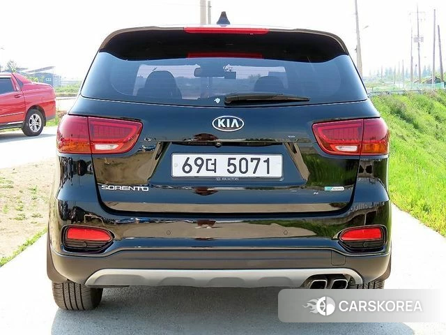 Kia The New Sorento id 4581955 из Кореи 14