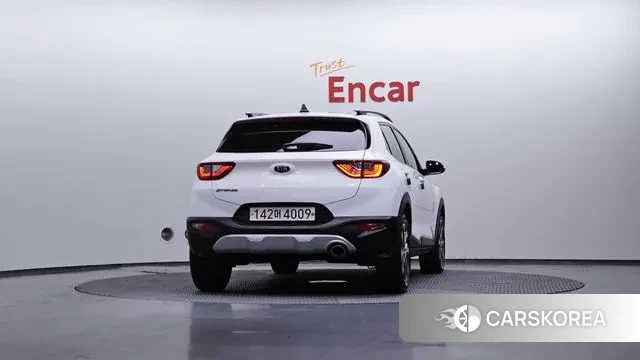 Kia Stonic id 3588205 из Кореи 14