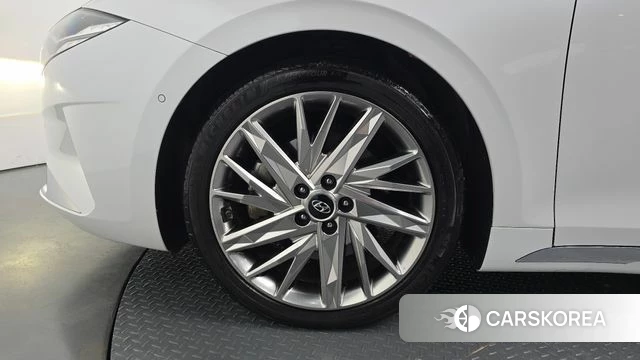 Hyundai The New Grandeur IG id 4429444 из Кореи 29
