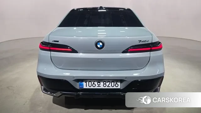 BMW 7 Series (G70) id 3711264 из Кореи 14