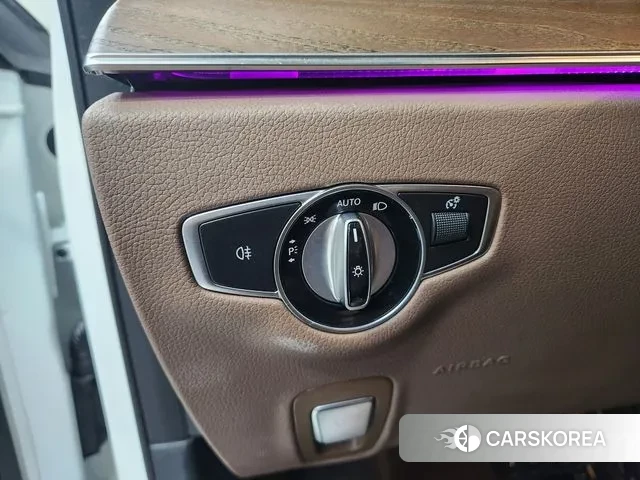 Mercedes-Benz E-Class W213 id 3098154 из Кореи 14