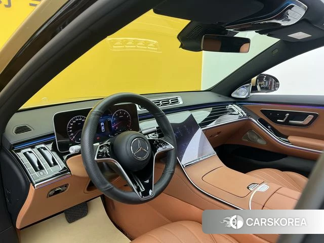 Mercedes-Benz S-class id 4368312 из Китая 32