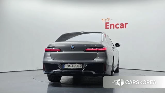 BMW 7 Series (G70) id 4778439 из Кореи 14
