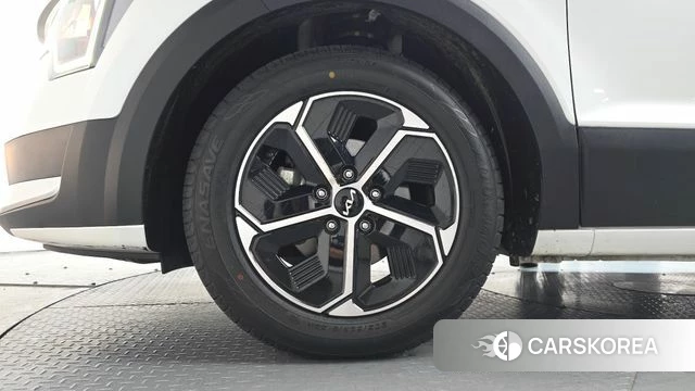 Kia Di Ol Nu Niro id 3915681 из Кореи 14