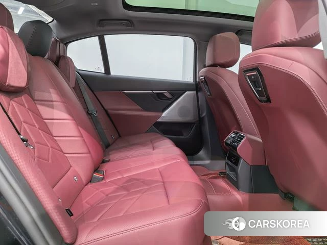 BMW 5 series id 4278769 из Китая 16
