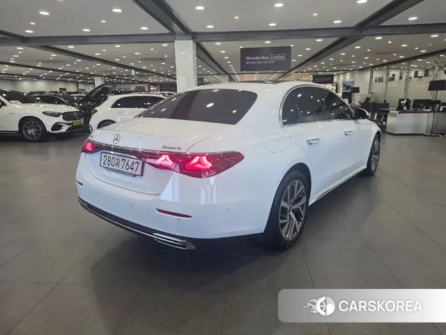 Mercedes-Benz E-Class W214 id 3491898 из Кореи 14