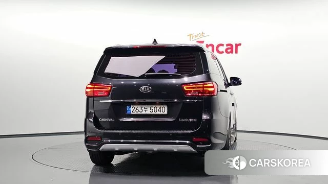 Kia The New Carnival id 4356856 из Кореи 26