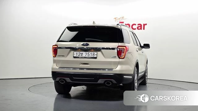 Ford Explorer id 4251238 из Кореи 27