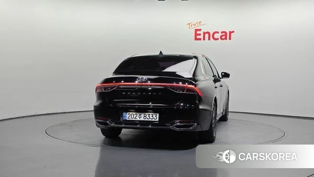 Hyundai The New Grandeur IG id 4446961 из Кореи 25