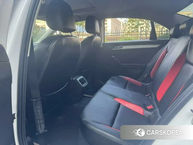 Volkswagen Lingdu 2021 Белый из Китая, фото 4