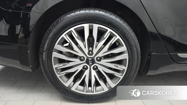 Kia K7 Premier id 4708277 из Кореи 25