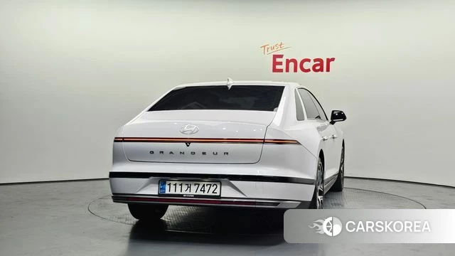Hyundai Grandeur (GN7) id 4584809 из Кореи 14