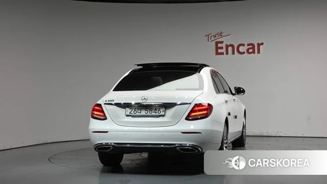 Mercedes-Benz E-Class W213 id 4615087 из Кореи 14