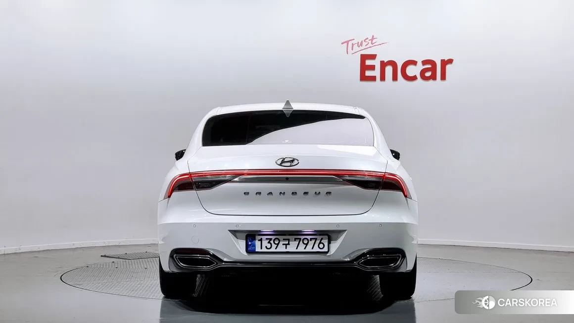 Hyundai The New Grandeur IG id 2185909 из Кореи 14