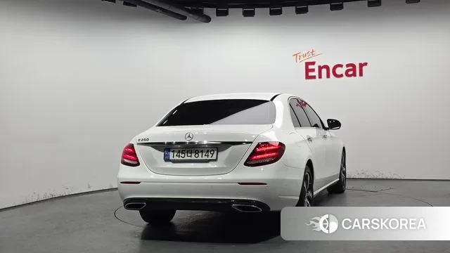 Mercedes-Benz E-Class W213 id 3691955 из Кореи 14