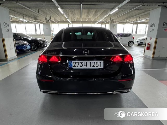 Mercedes-Benz E-Class W214 id 4539931 из Кореи 14