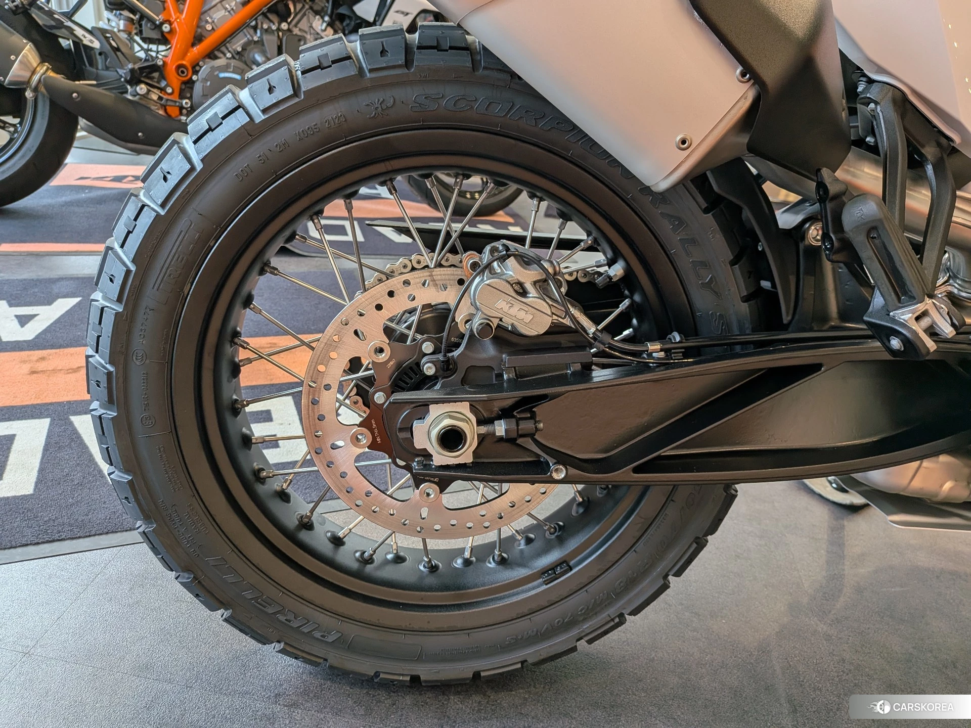 Проданный KTM 890 ADVENTURE id 4373769 из Японии, фото 6