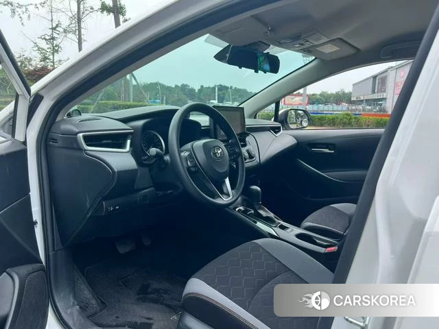 Toyota Corolla 2021 Белый из Китая, фото 4