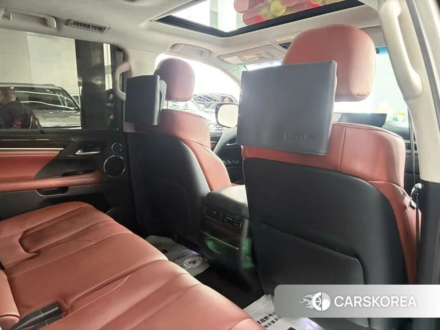 Lexus LX 2022 Серебристо-серый из Китая, фото 4