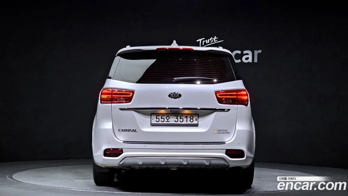 Kia The New Carnival id 1818654 из Кореи 14