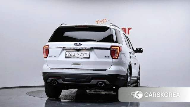 Ford Explorer id 3861695 из Кореи 14