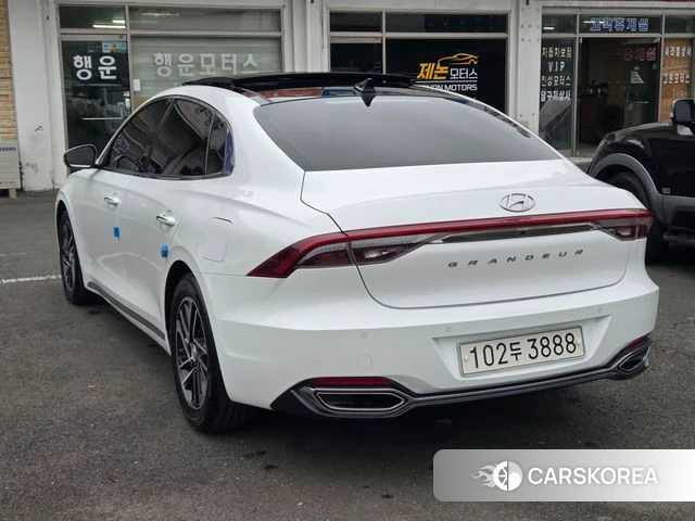 Hyundai The New Grandeur IG id 3911229 из Кореи 14