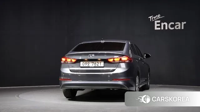 Hyundai Avante AD id 3779208 из Кореи 14