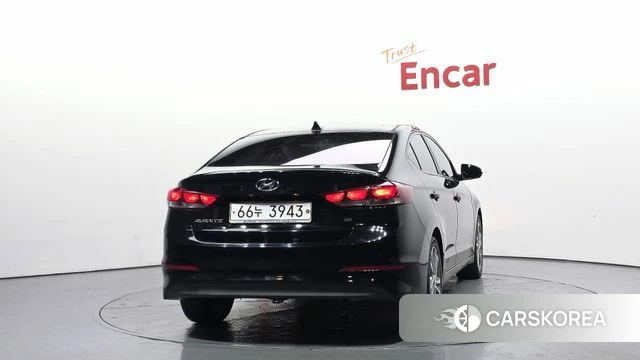 Hyundai Avante AD id 3894178 из Кореи 14