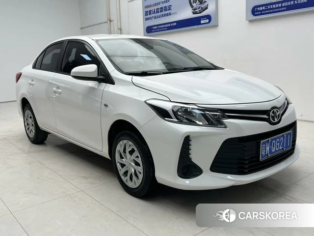 Toyota Vios 2021 Белый из Китая, фото 4